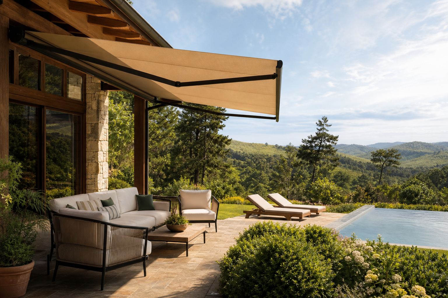 Como escolher o toldo ideal para integrar conforto e natureza em casas de campo